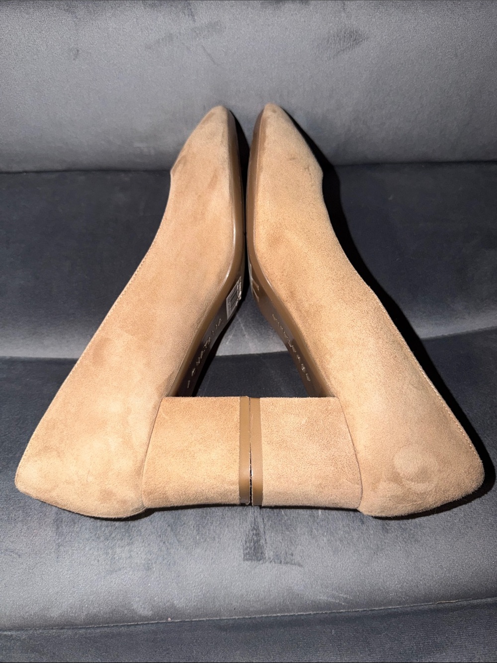 Aquatalia Beige Suede Pasha Pointed-Toe Pump size 9.5 - Picture 5 of 8